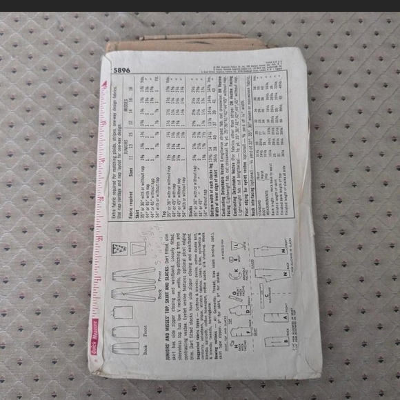 Sewing Pattern - Picture 2 of 2